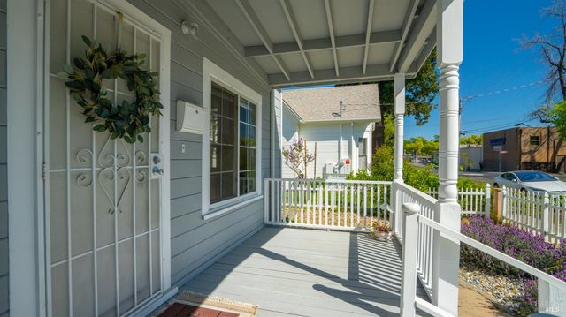 125 Kendal St, Vacaville, CA 95688