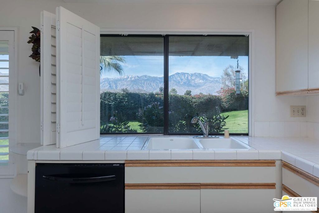 Image 3 of property listing at 68637 Calle Mancha 78, Cathedral City, CA 92234