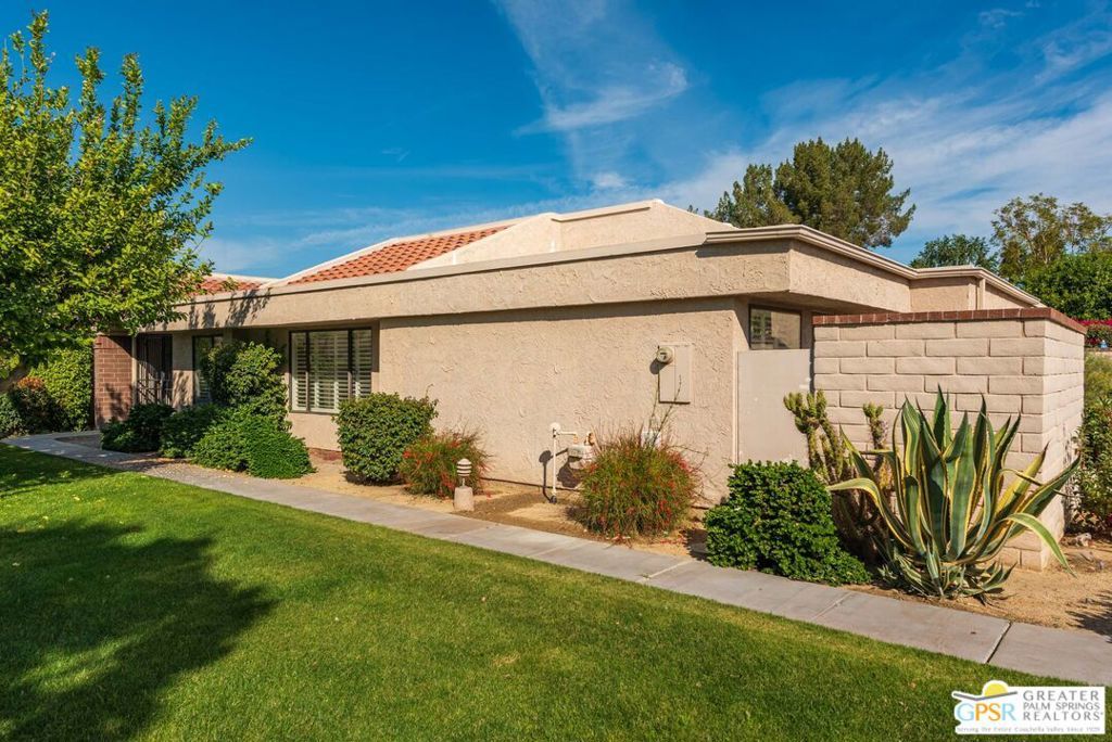 Image 8 of property listing at 68637 Calle Mancha 78, Cathedral City, CA 92234