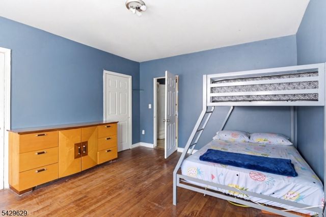176 Parker St, Newark City, NJ 07104
