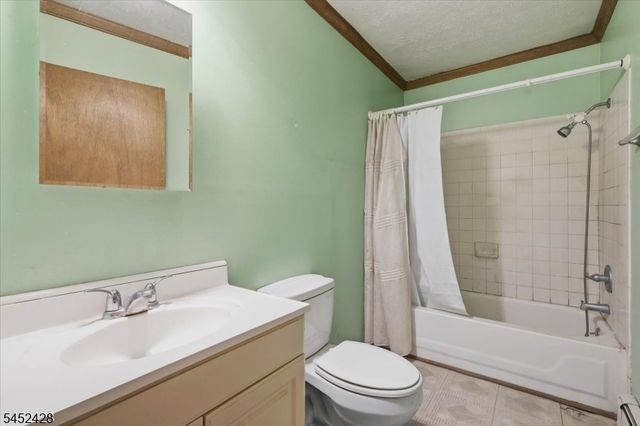 2 Warren Pl, Belvidere Twp., NJ 07823