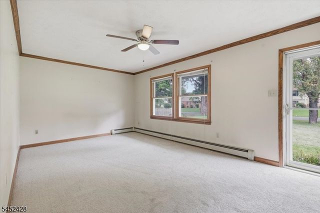 2 Warren Pl, Belvidere Twp., NJ 07823