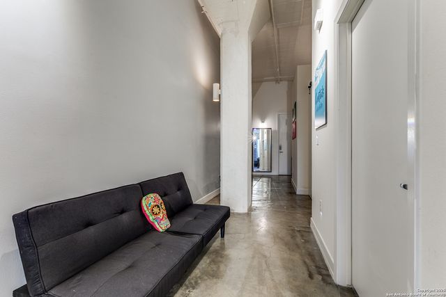 1401 S Flores St Apt 206, San Antonio, TX 78204