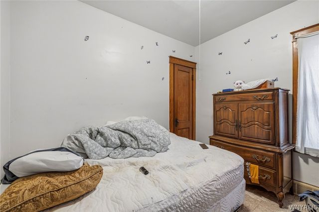 2000 La Salle Avenue, Niagara Falls, NY 14301