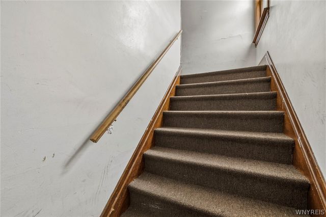 2000 La Salle Avenue, Niagara Falls, NY 14301