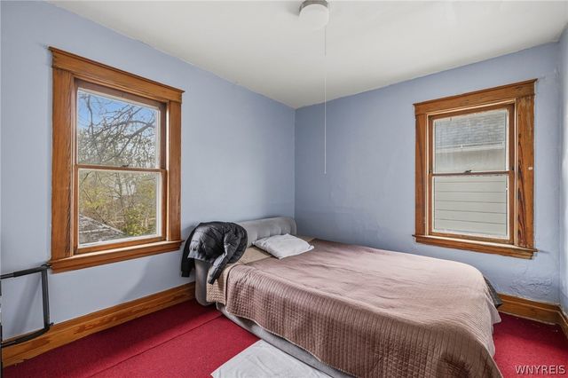 2000 La Salle Avenue, Niagara Falls, NY 14301
