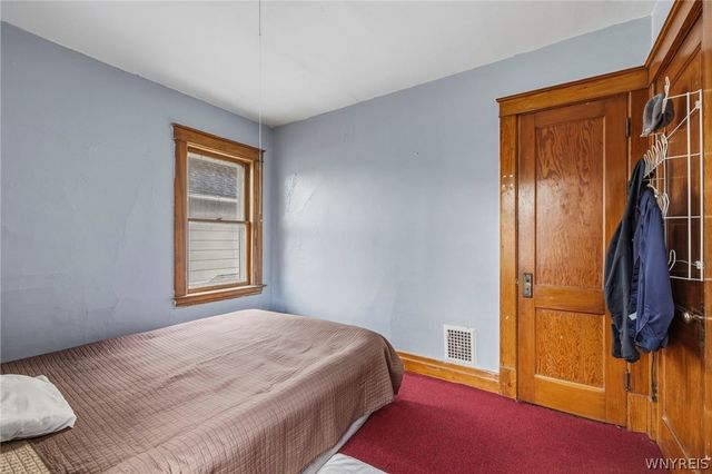 2000 La Salle Avenue, Niagara Falls, NY 14301