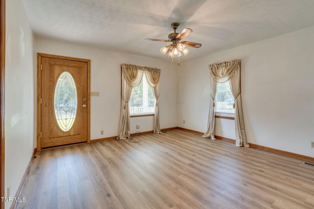 119 Liberty Hollow Road, Elizabethton, TN 37643