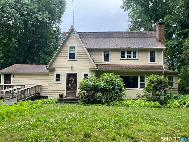 175 Sugar Street, Newtown, CT 06470