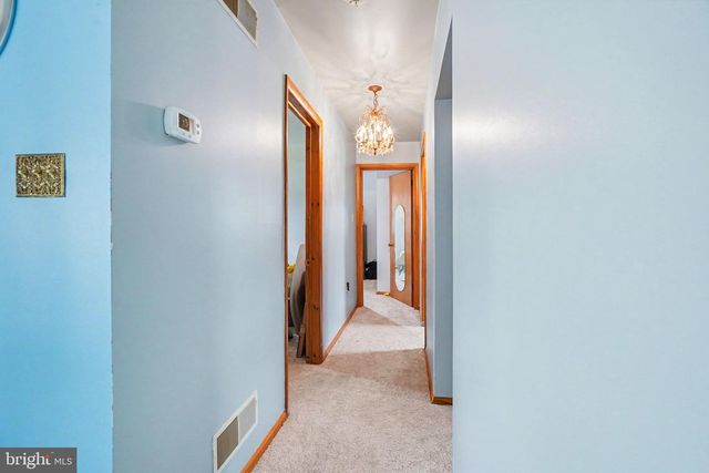 1205 MALLARD RD, Camp Hill, PA 17011
