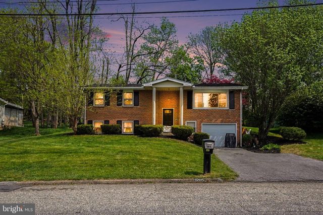 1205 MALLARD RD, Camp Hill, PA 17011