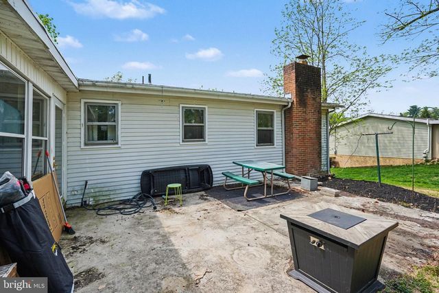 1205 MALLARD RD, Camp Hill, PA 17011