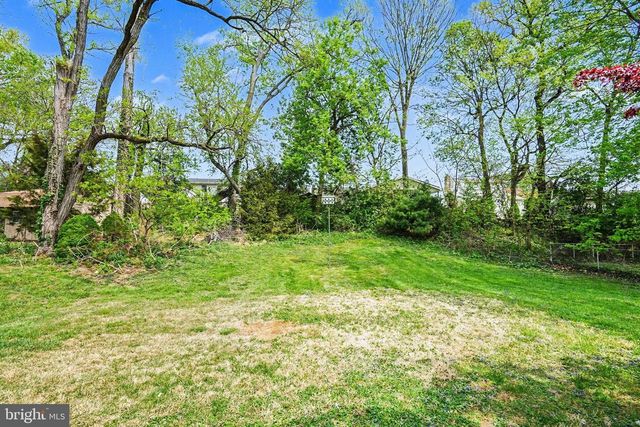 1205 MALLARD RD, Camp Hill, PA 17011