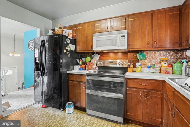 1205 MALLARD RD, Camp Hill, PA 17011