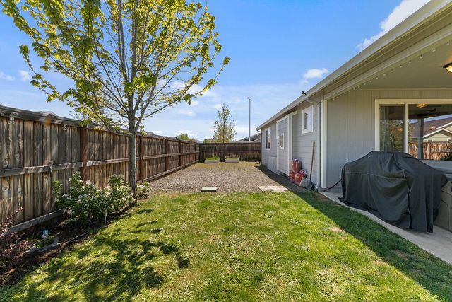 3949 Connor Drive, White City, OR 97503