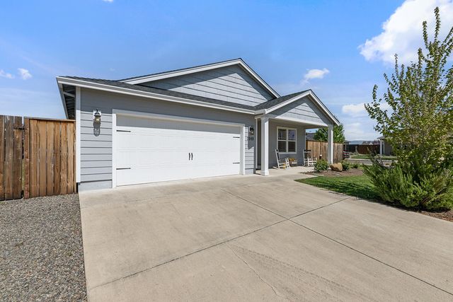 3949 Connor Drive, White City, OR 97503