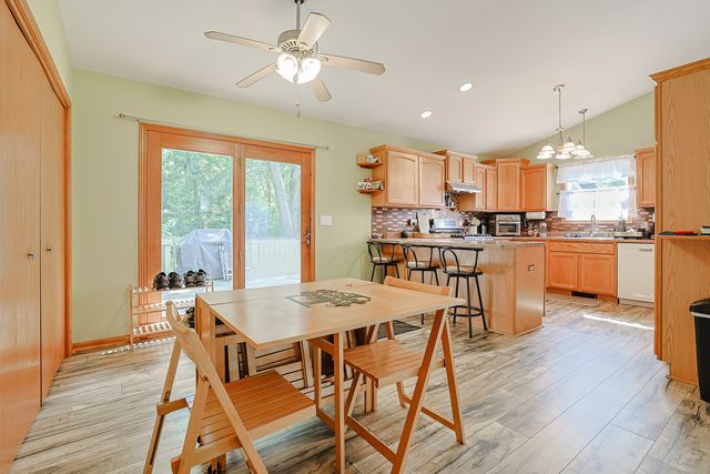 1305 13th Street, Winthrop Harbor, IL 60096
