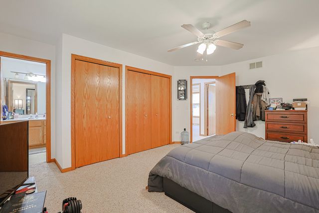 1305 13th Street, Winthrop Harbor, IL 60096