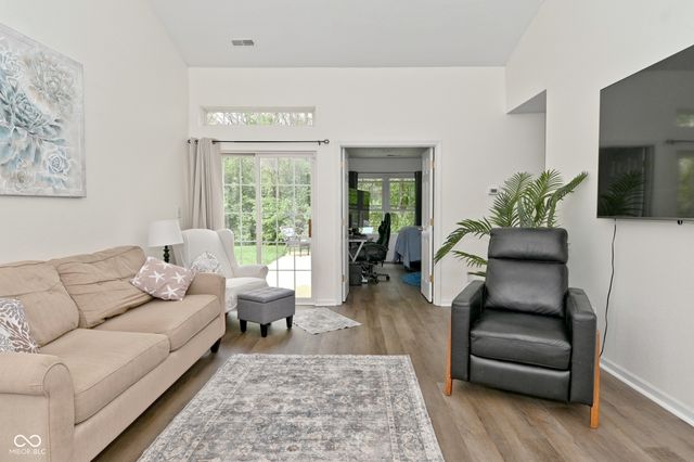 3858 Fetlock Drive, Indianapolis, IN 46227