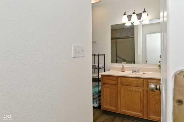 3858 Fetlock Drive, Indianapolis, IN 46227