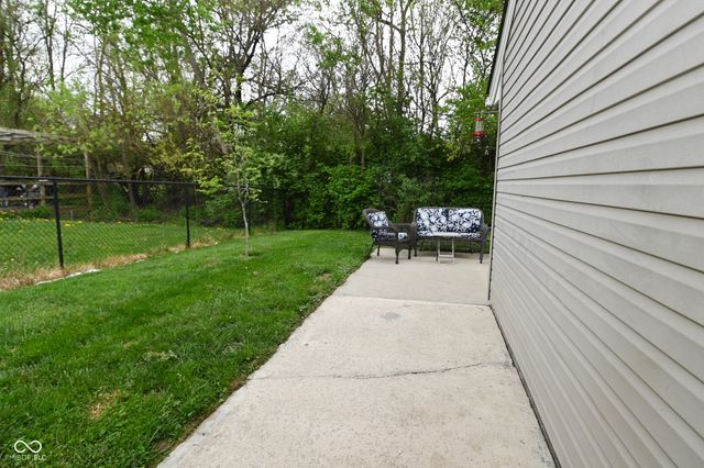 3858 Fetlock Drive, Indianapolis, IN 46227