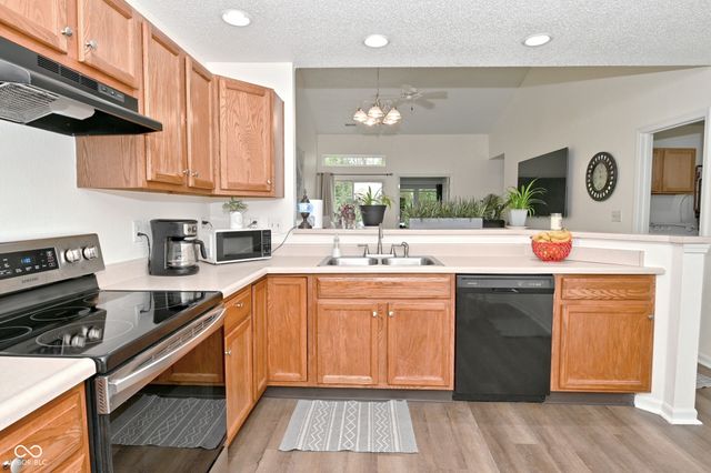 3858 Fetlock Drive, Indianapolis, IN 46227