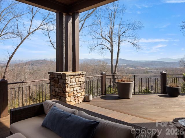 47 Ridge Pine Trail, Arden, NC 28704