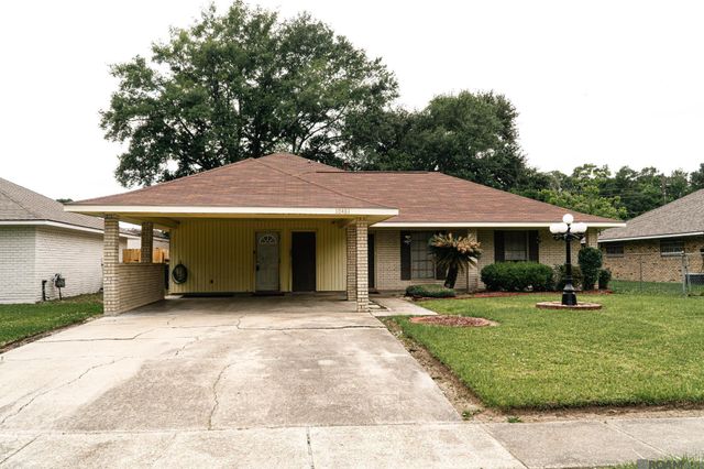 10481 Birchwood Dr, Baton Rouge, LA 70807