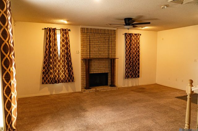 10481 Birchwood Dr, Baton Rouge, LA 70807