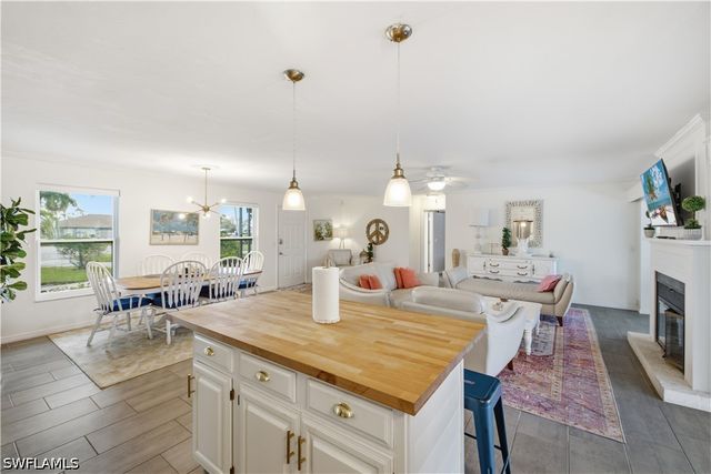 24708 Carnoustie CT, Bonita Springs, FL 34135