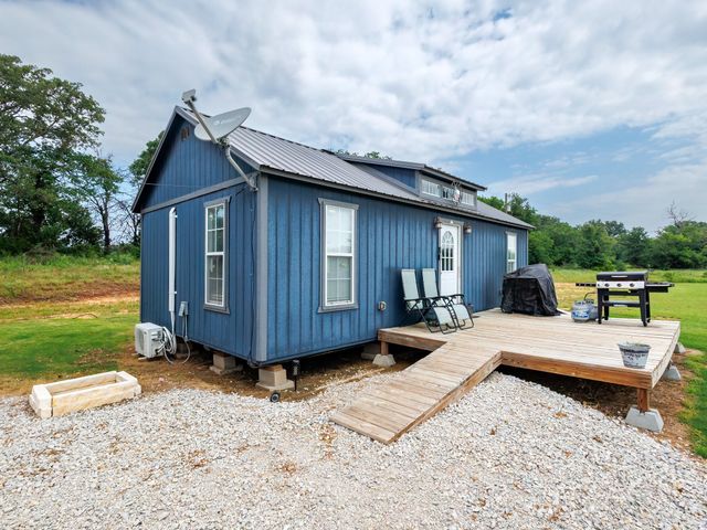 3105 HWY 2861, Comanche, TX 76442