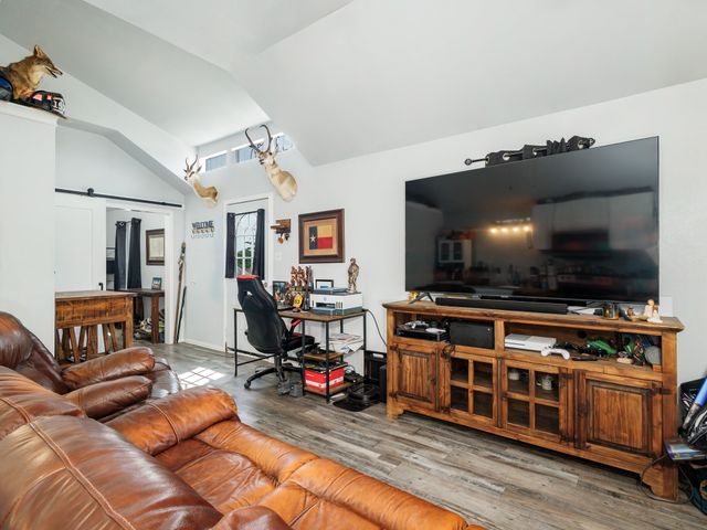 3105 HWY 2861, Comanche, TX 76442
