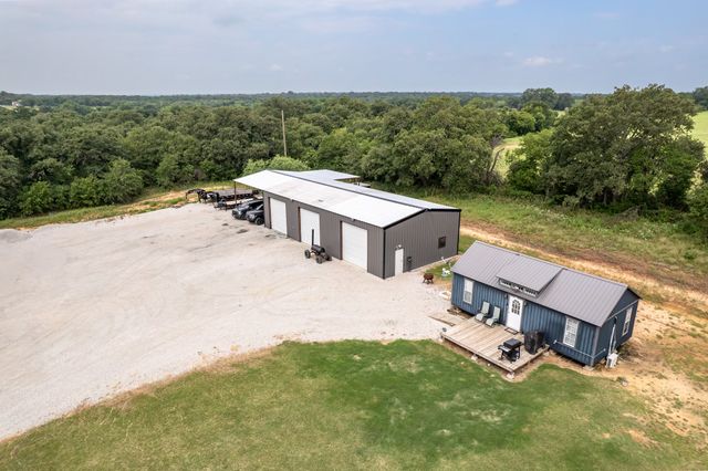 3105 HWY 2861, Comanche, TX 76442