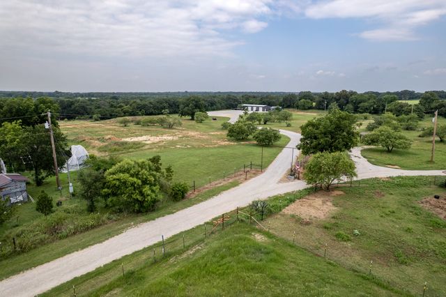 3105 HWY 2861, Comanche, TX 76442