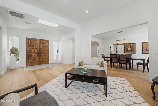 7470 E SAN MIGUEL Avenue, Scottsdale, AZ 85250