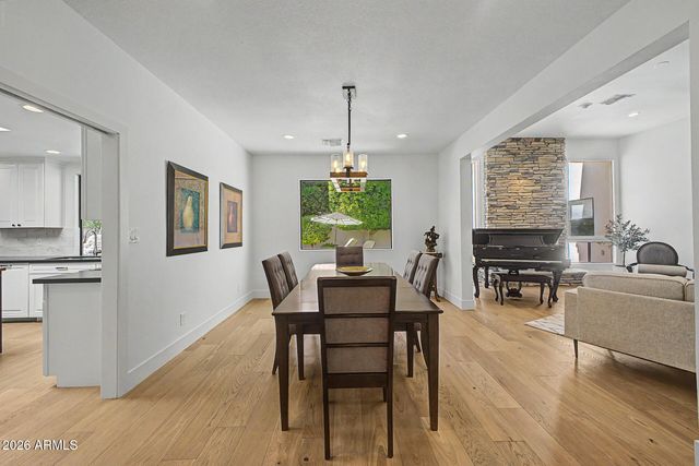 7470 E SAN MIGUEL Avenue, Scottsdale, AZ 85250