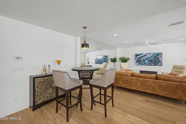 7470 E SAN MIGUEL Avenue, Scottsdale, AZ 85250