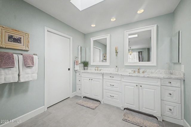 7470 E SAN MIGUEL Avenue, Scottsdale, AZ 85250
