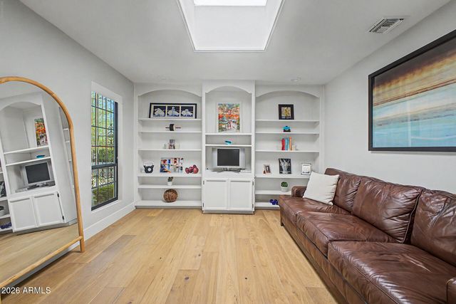 7470 E SAN MIGUEL Avenue, Scottsdale, AZ 85250