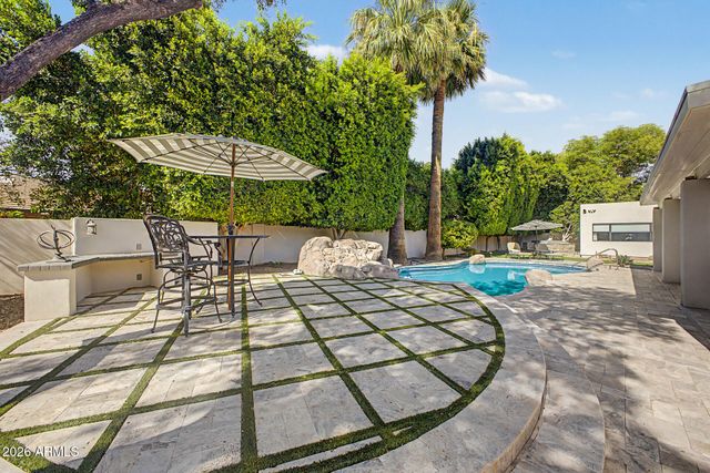 7470 E SAN MIGUEL Avenue, Scottsdale, AZ 85250