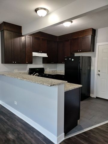 4800 S Winchester Avenue 2W, Chicago, IL 60609