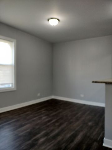 4800 S Winchester Avenue 2W, Chicago, IL 60609