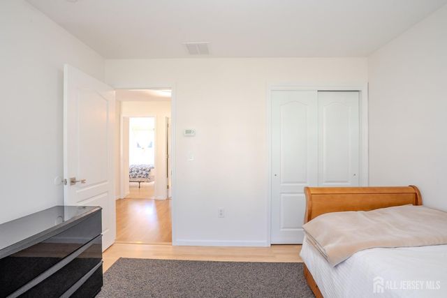 50 Kelly Way, South Brunswick, NJ 08852