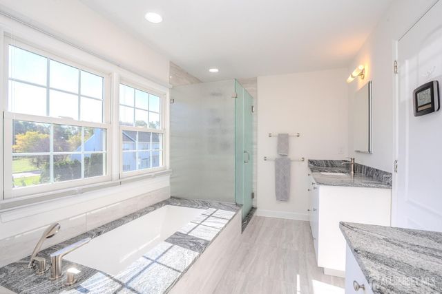 50 Kelly Way, South Brunswick, NJ 08852