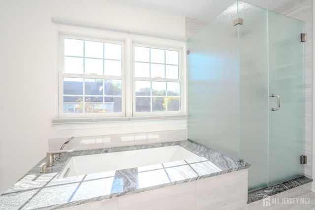 50 Kelly Way, South Brunswick, NJ 08852