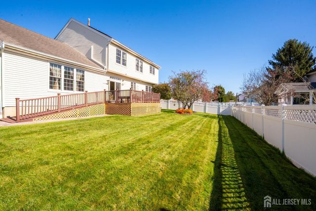 50 Kelly Way, South Brunswick, NJ 08852