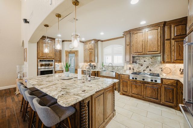 616 S Sam Houston Ave, Odessa, TX 79761