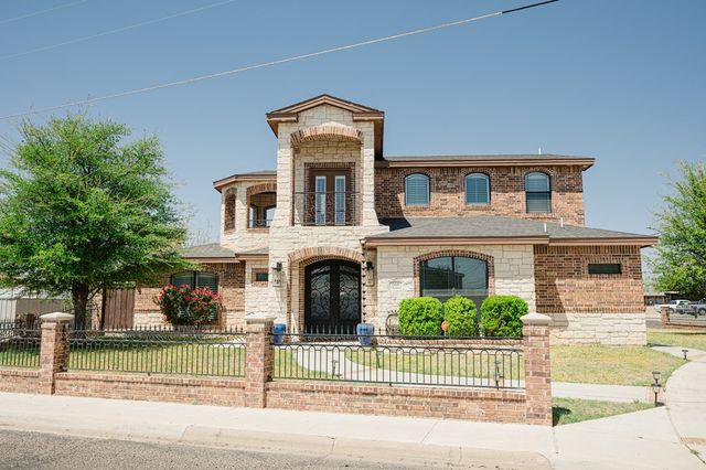 616 S Sam Houston Ave, Odessa, TX 79761