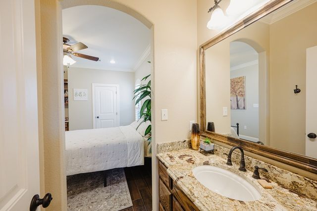 616 S Sam Houston Ave, Odessa, TX 79761