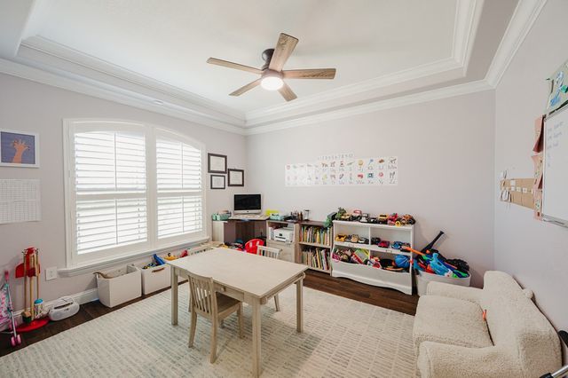 616 S Sam Houston Ave, Odessa, TX 79761